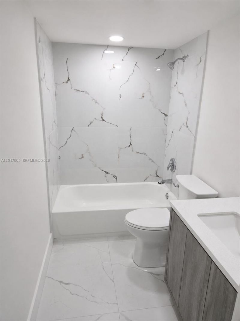 479 NE 210th Cir Ter , Unit 101-28, Miami, FL 33179 Photo
