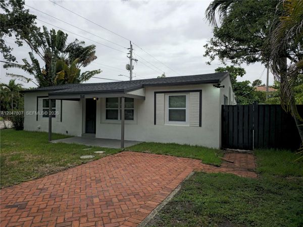 1141 SW 8th Ter , Fort Lauderdale, FL 33315