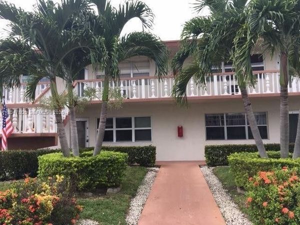 2 Coventry A, Unit 2, West Palm Beach, FL 33417