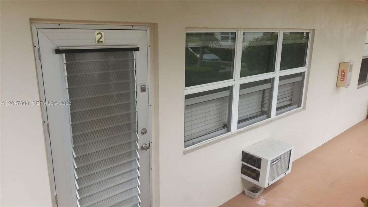 2 Coventry A, Unit 2, West Palm Beach, FL 33417 Photo
