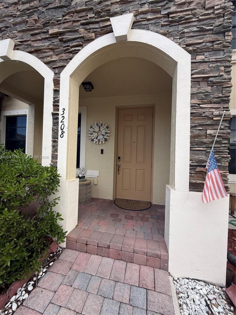 3208 SE 7th St, Homestead, FL 33033 Photo