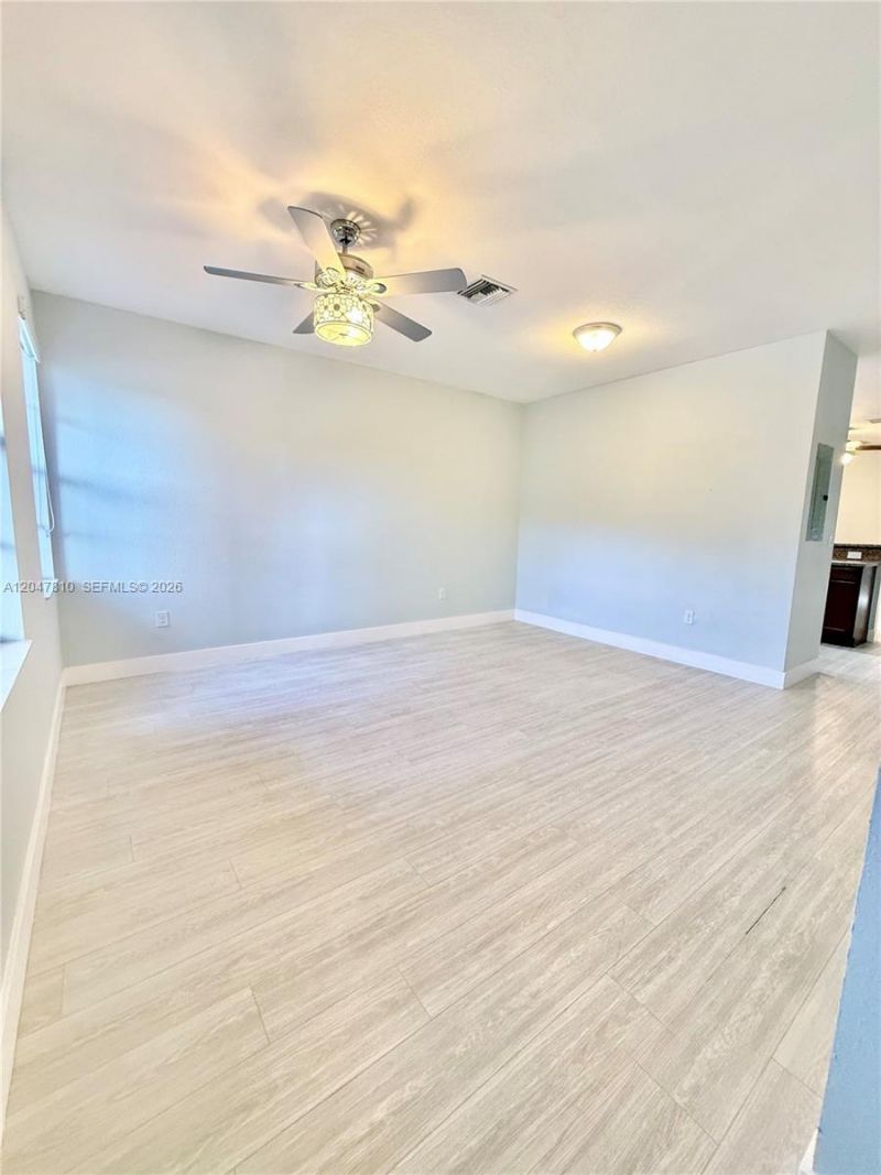 3208 SE 7th St, Homestead, FL 33033 Photo