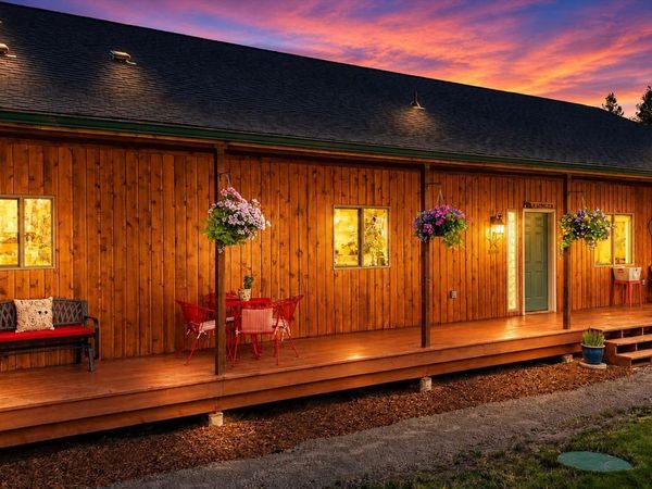 1329 W Paradise Rd, Spokane, WA 99224