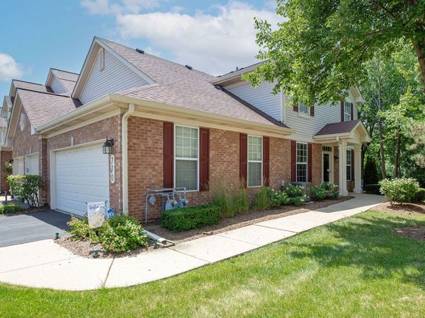 770 Stonewall Court , Schaumburg, IL 60173