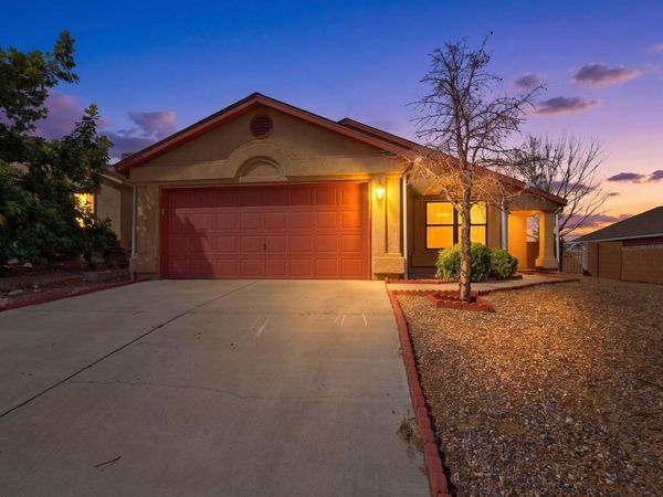 10709 Connemara Drive SW, Albuquerque, NM 87121