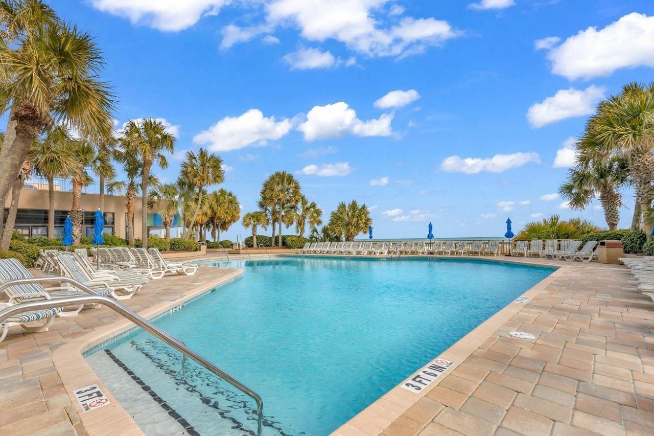 1105 S Ocean Blvd. Photo 5