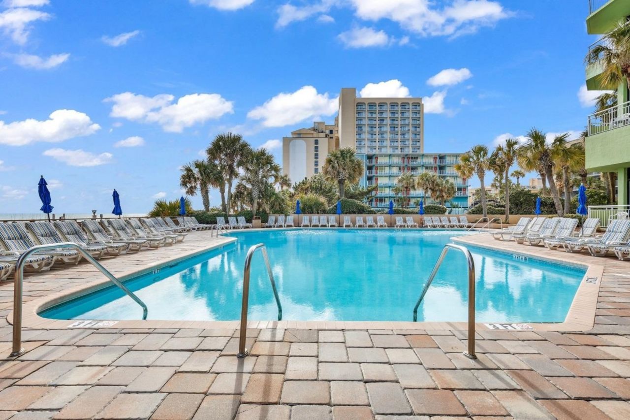 1105 S Ocean Blvd. Photo 8
