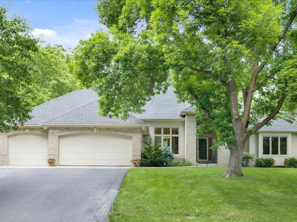 16010 45th Avenue N, Plymouth, MN 55446