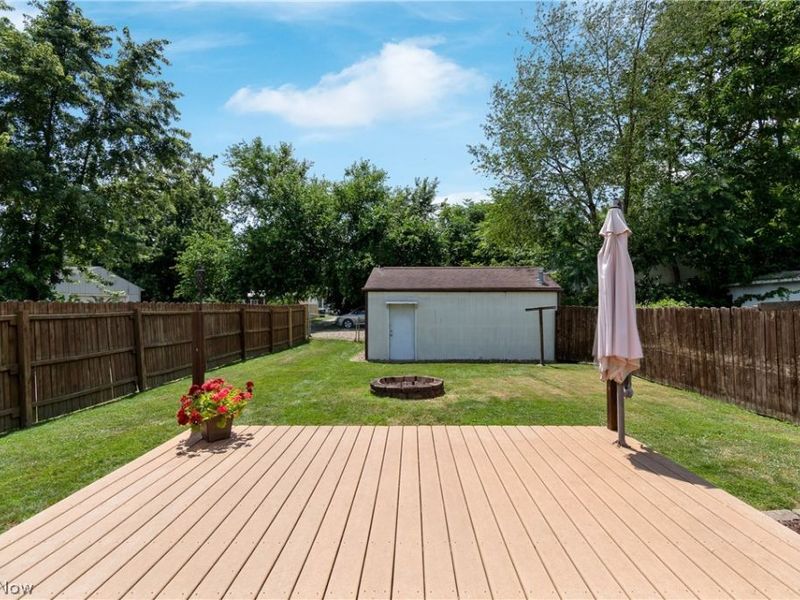105 8th Street SW, Massillon, OH 44647 Photo 3