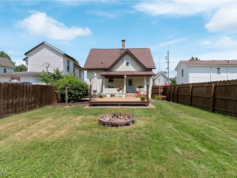 105 8th Street SW, Massillon, OH 44647 Photo 4