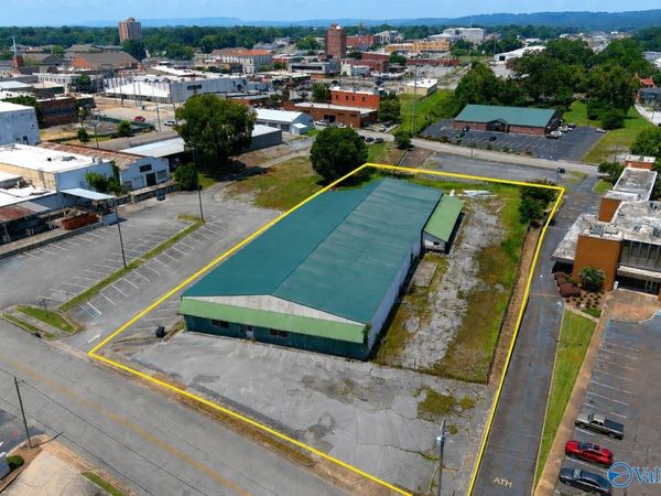 230 4th Street N, Gadsden, AL 35901
