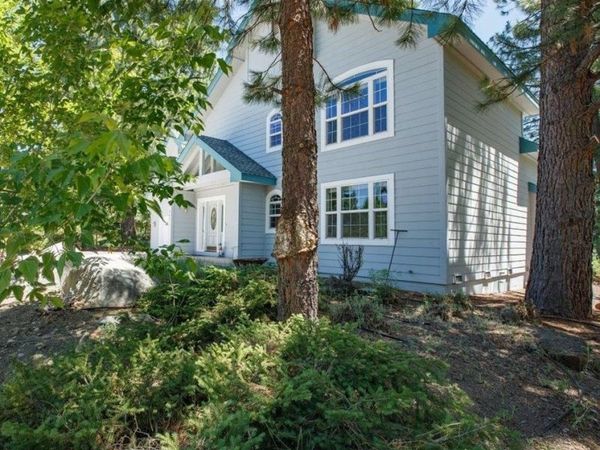 147 Flint Way, Lake Almanor, CA 96137