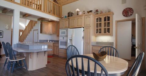 147 Flint Way, Lake Almanor, CA 96137 Photo