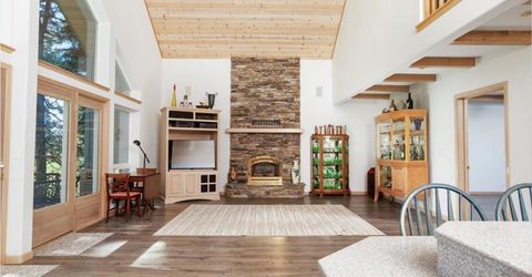 147 Flint Way, Lake Almanor, CA 96137 Photo