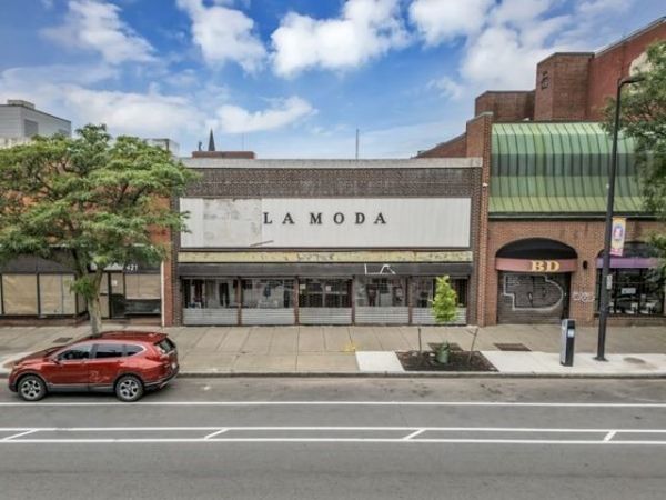 407 Essex St, Lawrence, MA 01840