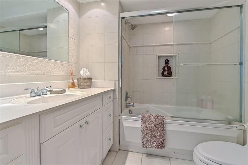 2701 N Ocean Boulevard, Unit 3b, Fort Lauderdale, FL 33308 Photo