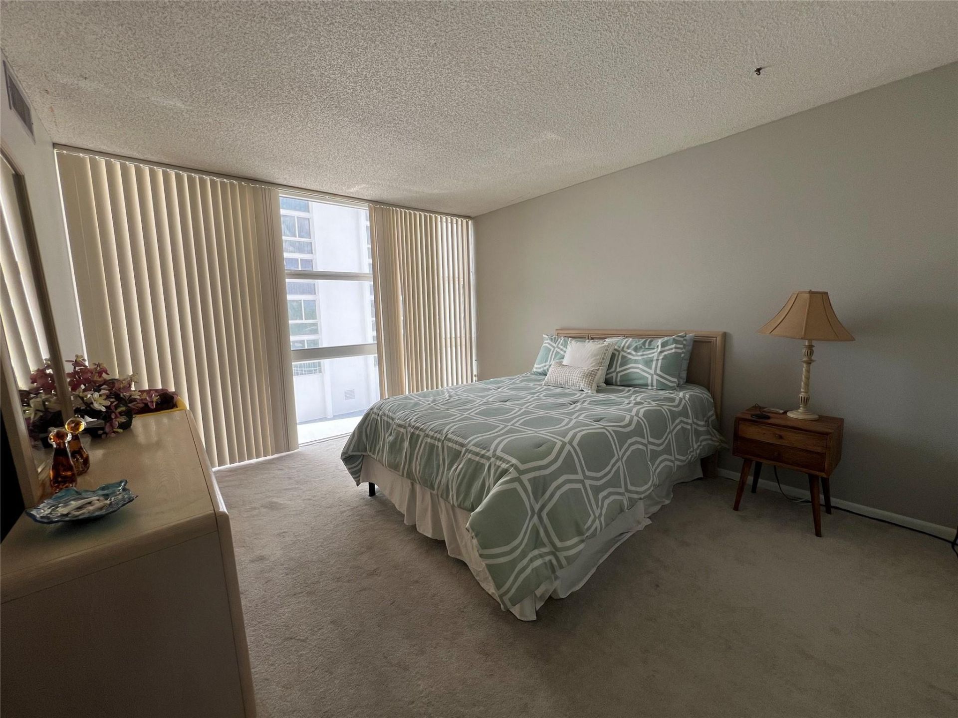 2701 N Ocean Boulevard, Unit 3b, Fort Lauderdale, FL 33308 Photo