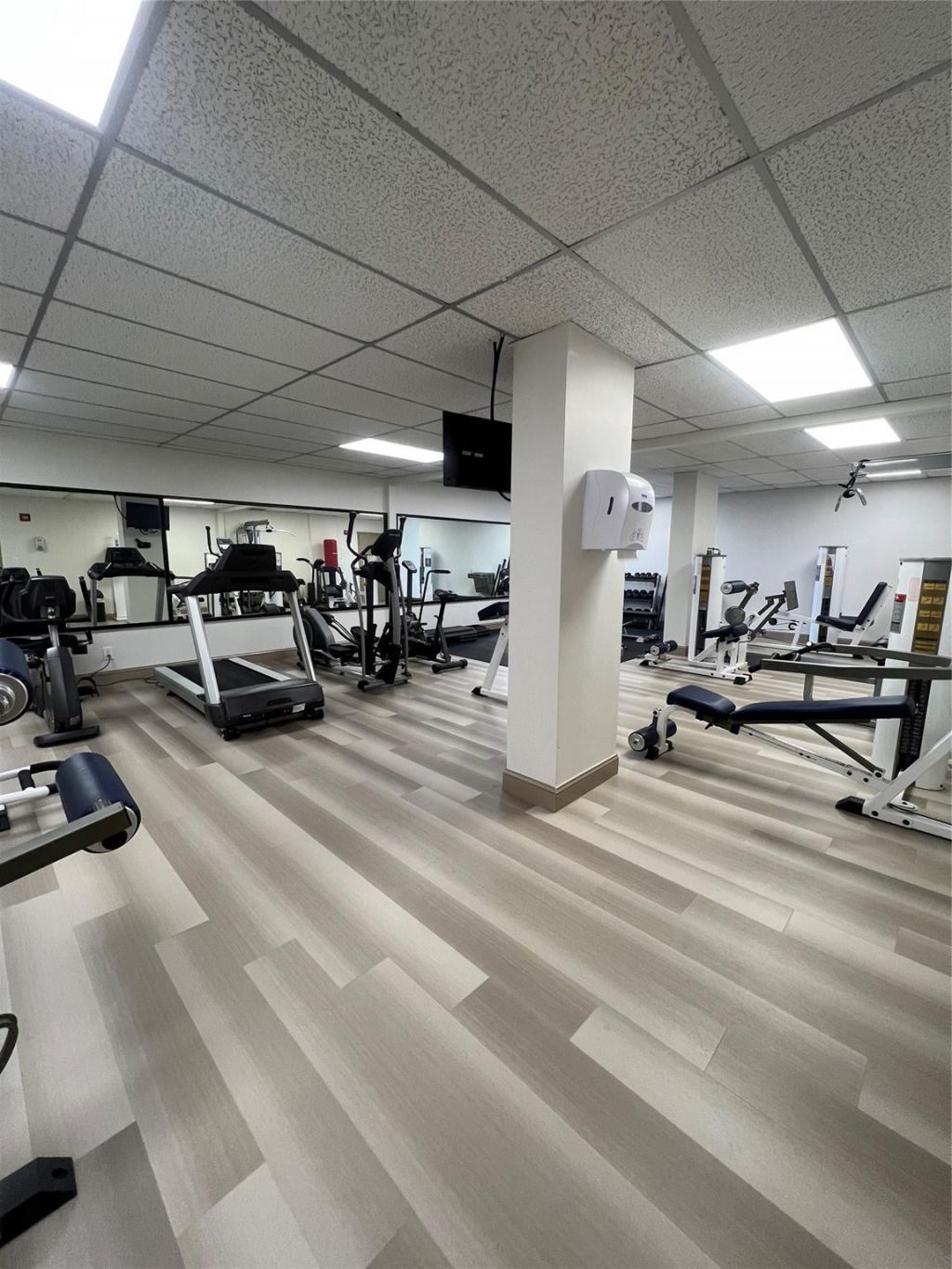 2701 N Ocean Boulevard, Unit 3b, Fort Lauderdale, FL 33308 Photo