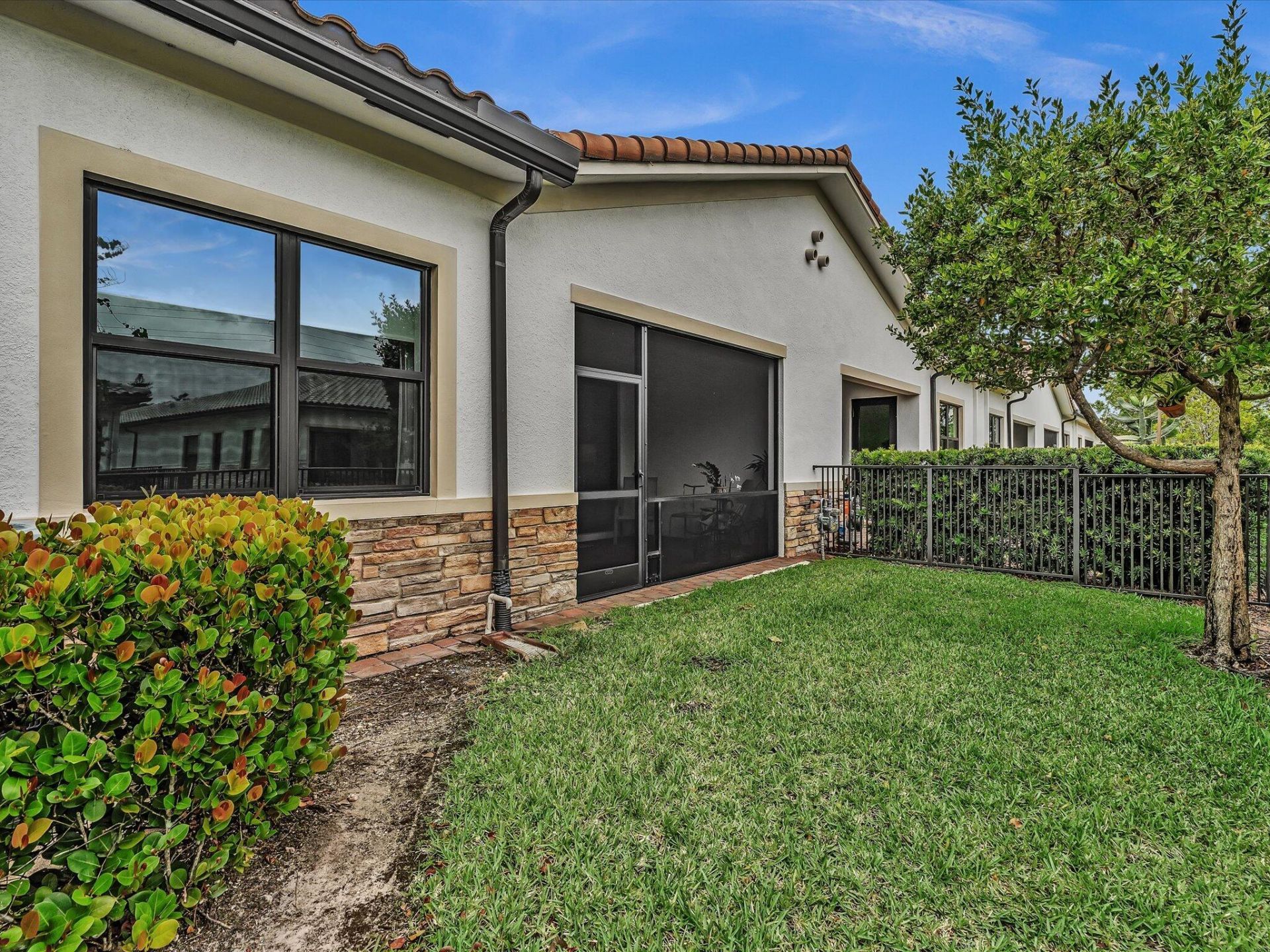 7457 S Blue Spring Drive, Parkland, FL 33067 Photo