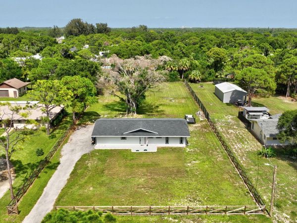 5912 Pinetree Drive, Fort Pierce, FL 34982