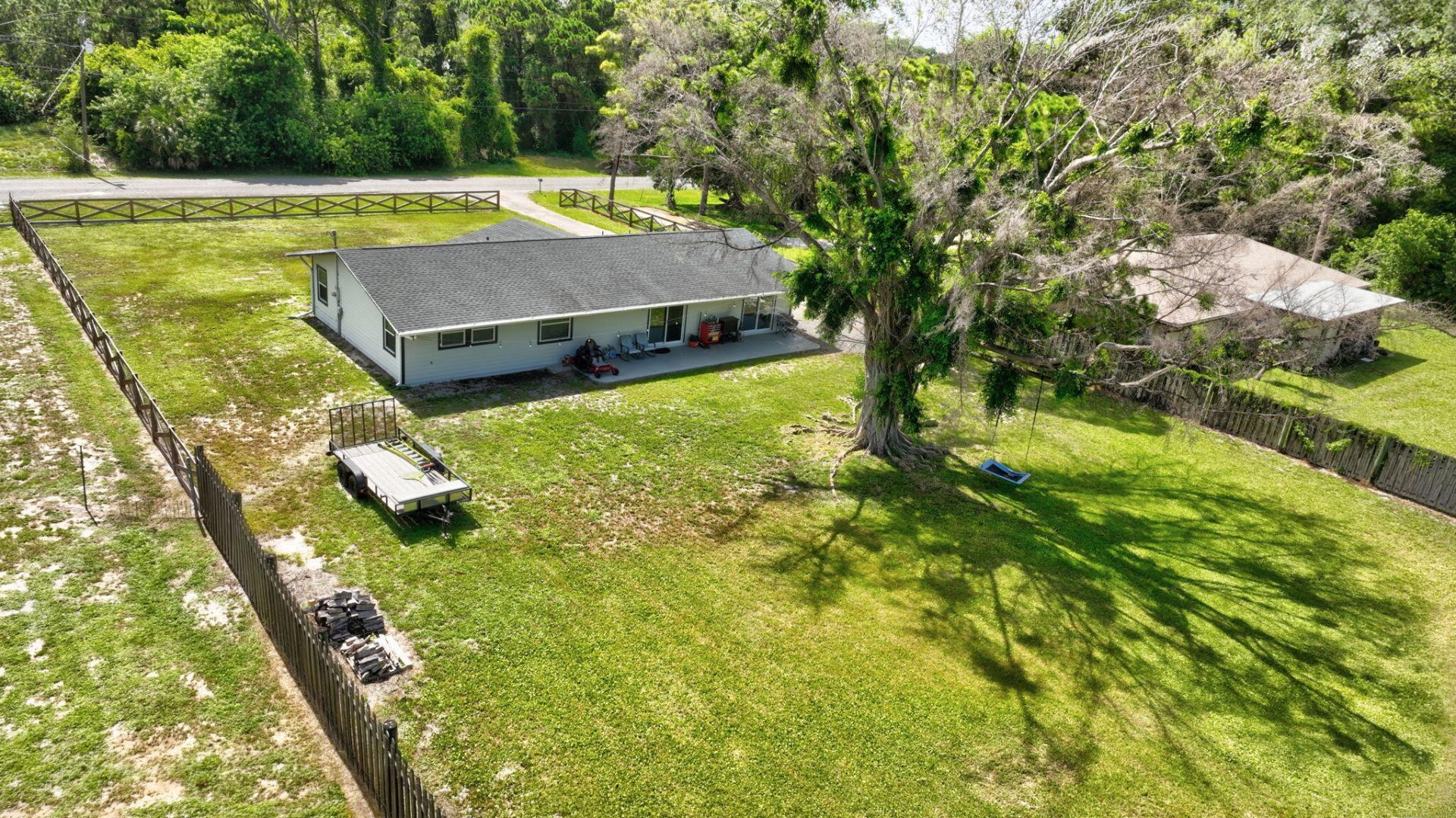 5912 Pinetree Drive, Fort Pierce, FL 34982 Photo