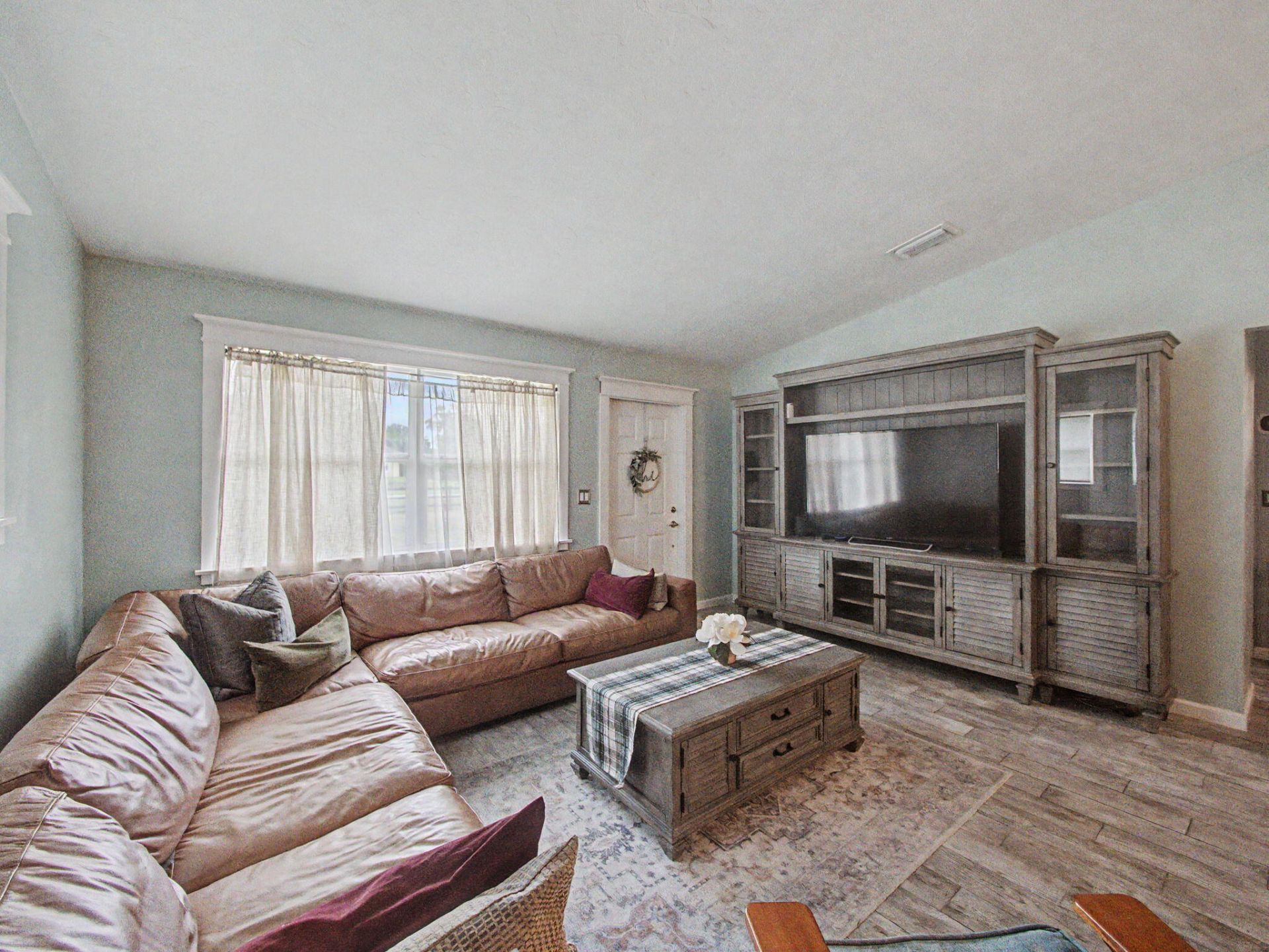 13836 42nd Road N, West Palm Beach, FL 33411 Photo