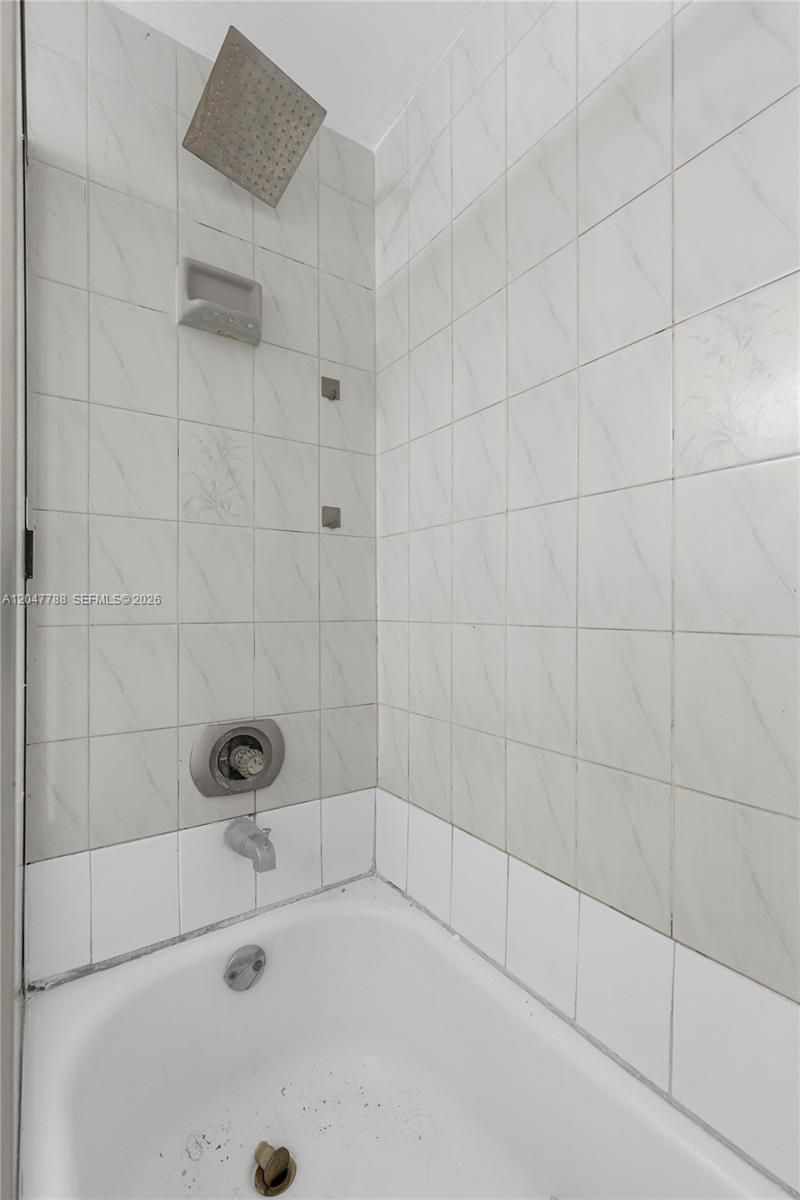 5580 W 26th Ct, Unit 102, Hialeah, FL 33016 Photo
