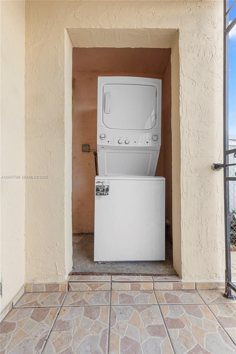 5580 W 26th Ct , Unit 102, Hialeah, FL 33016 Photo