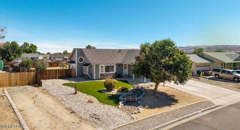 310 Veronica Avenue, Sparks, NV 89436 Photo