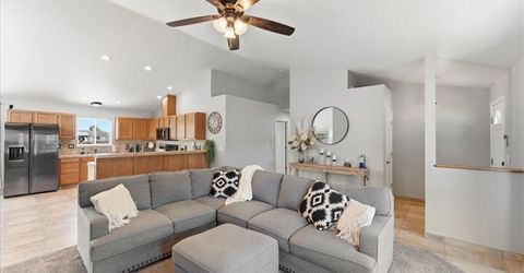 310 Veronica Avenue, Sparks, NV 89436 Photo