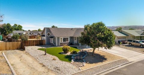 310 Veronica Avenue, Sparks, NV 89436 Photo