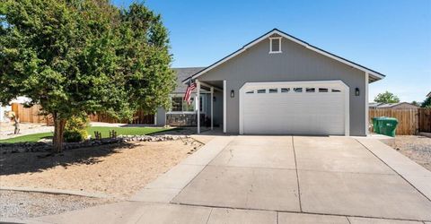 310 Veronica Avenue, Sparks, NV 89436 Photo