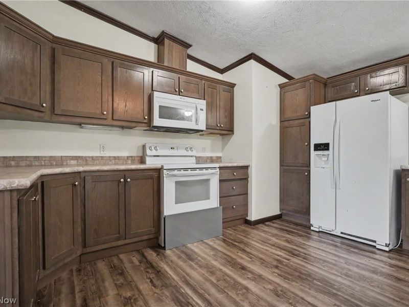 3424 Painesville Warren Road, Southington, OH 44470 Photo 18