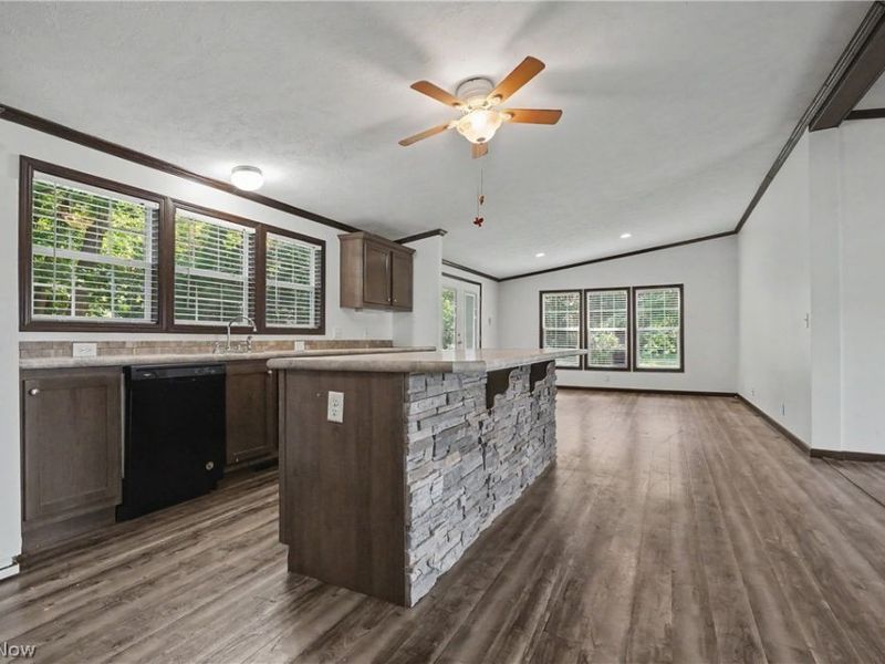 3424 Painesville Warren Road, Southington, OH 44470 Photo 19