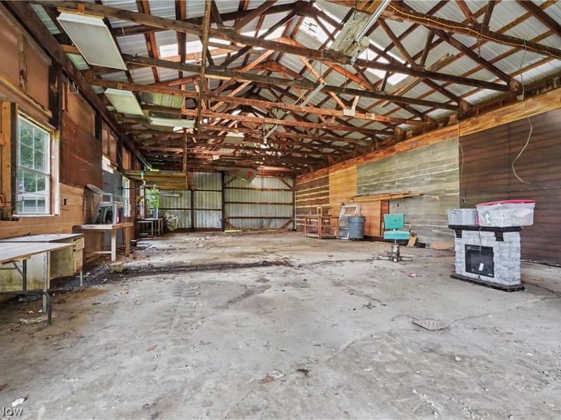 3424 Painesville Warren Road, Southington, OH 44470 Photo 47