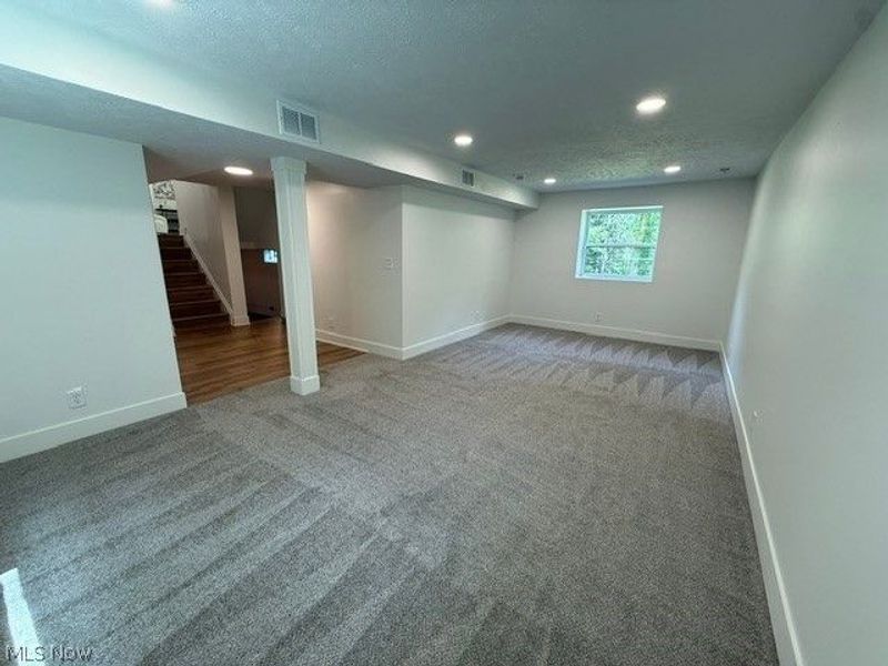 12173 Bradford Drive, Chardon, OH 44024 Photo 28