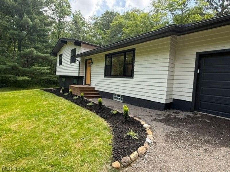 12173 Bradford Drive, Chardon, OH 44024 Photo 38