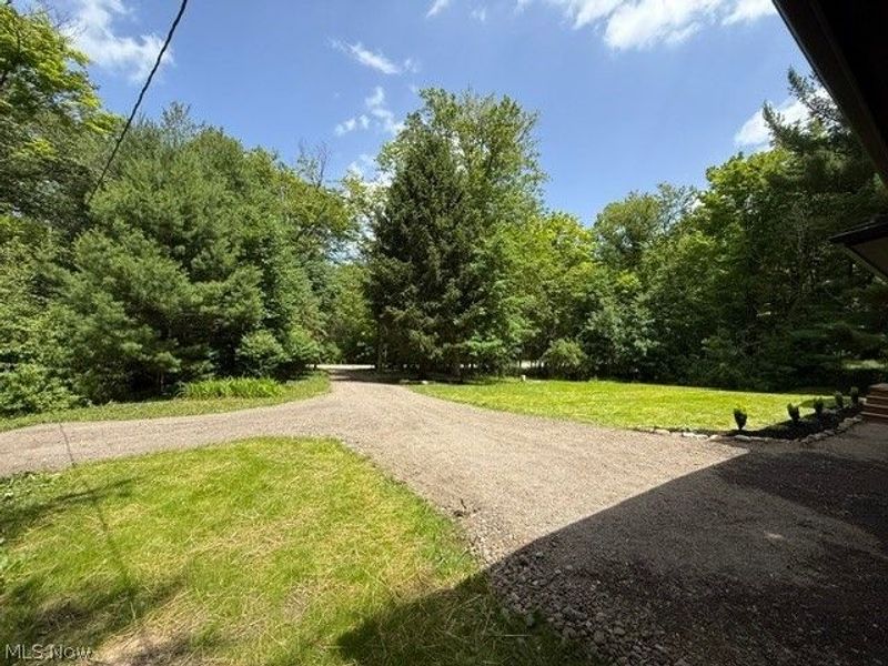 12173 Bradford Drive, Chardon, OH 44024 Photo 42