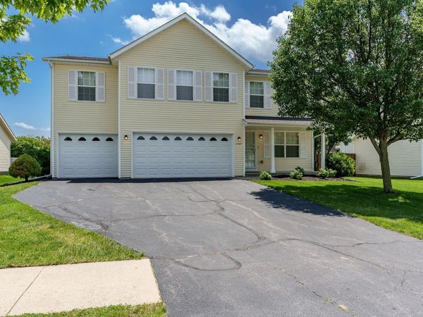 2987 Vaughndale Drive, MACHESNEY PARK, IL 61115