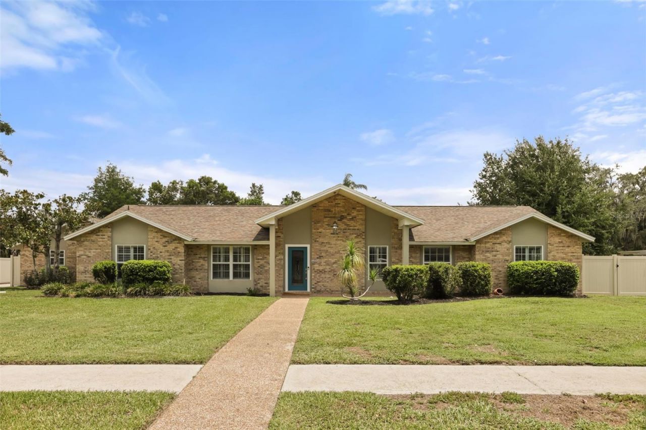 104 Valencia Loop, Altamonte Springs, FL 32714 Main Photo