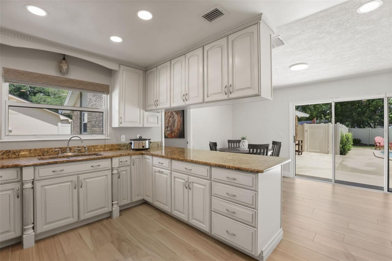 104 Valencia Loop, Altamonte Springs, FL 32714 Photo