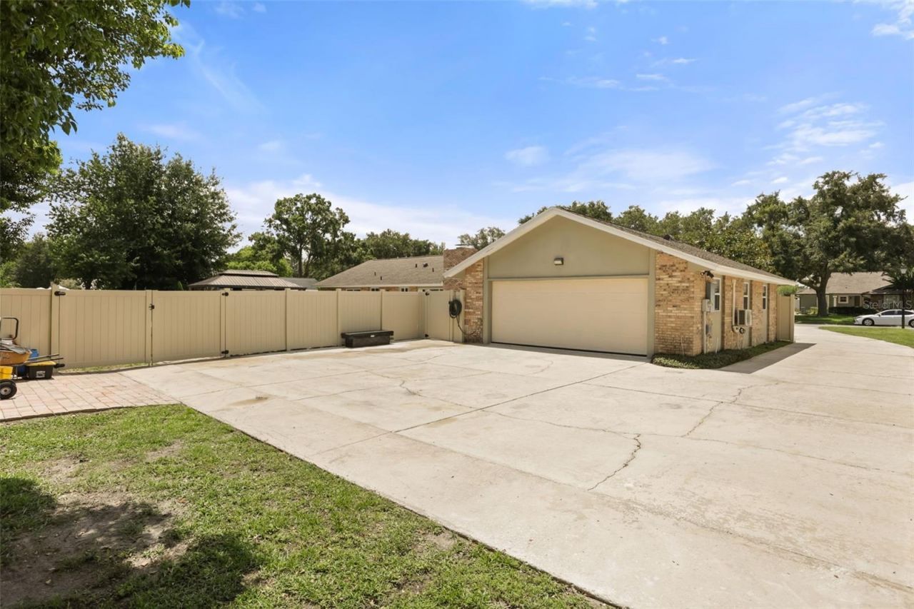 104 Valencia Loop, Altamonte Springs, FL 32714 Photo