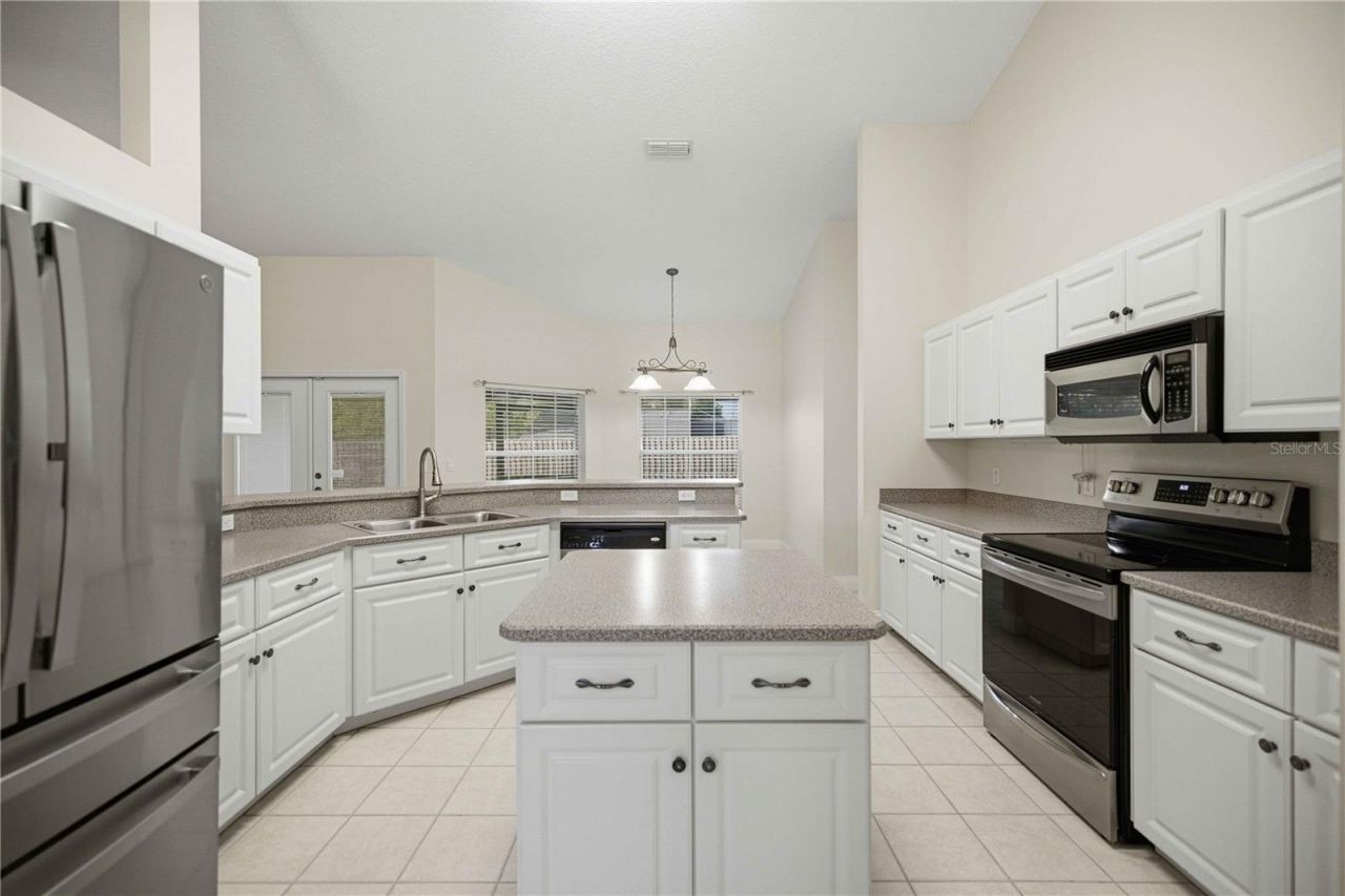 4460 SE 106th Street , Belleview, FL 34420 Photo
