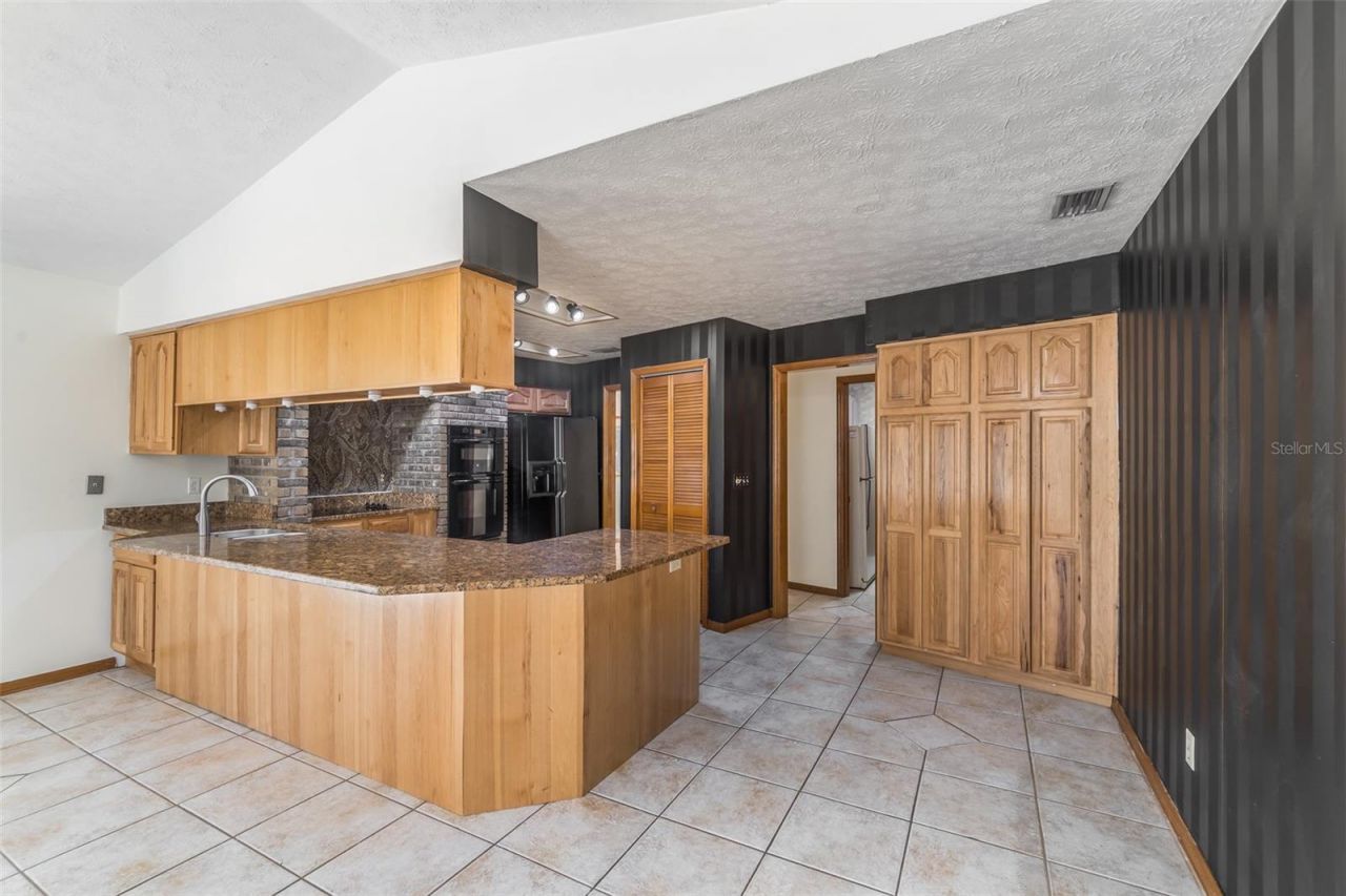 714 Pennyroyal Place , Brandon, FL 33510 Photo