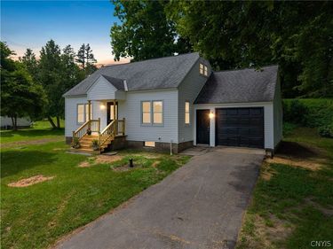 5083 S Onondaga Road, Nedrow, NY 13120