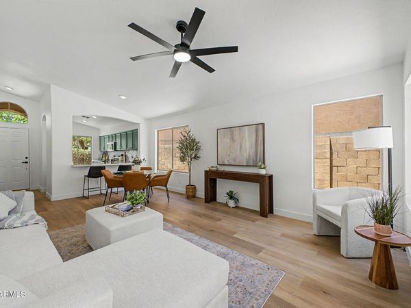 14724 W WILLOW Lane, Surprise, AZ 85374