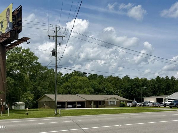 12399 N Highway 49 , Gulfport, MS 39503
