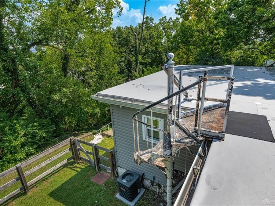 Property Image 43