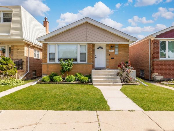 3507 W 77th Street , Chicago, IL 60652