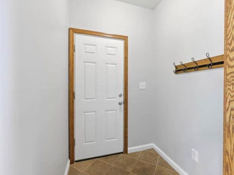 18644 Ringgold Southern Road, Circleville, OH 43113 Photo 20
